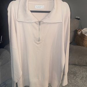 Abercrombie & Fitch (Soft A & F Collection) Quarter Zip Pullover - XL
